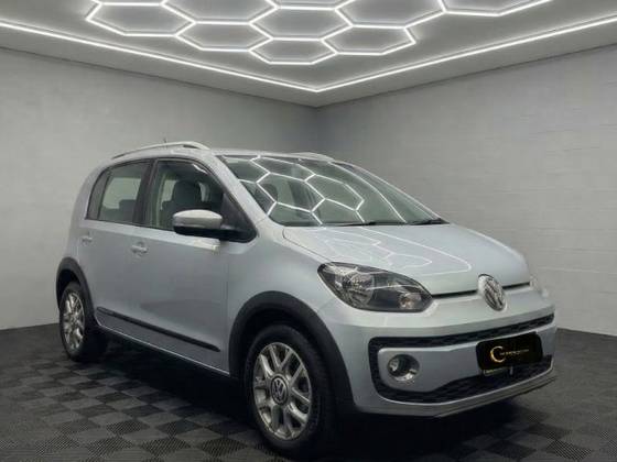VOLKSWAGEN CROSS UP 1.0 TSI 12V FLEX 4P MANUAL VOLKSWAGEN CROSS UP 1.0 TSI 12V FLEX 4P MANUAL